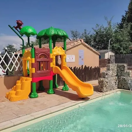 3 Etoiles - Piscine - Eebic0 Kemp